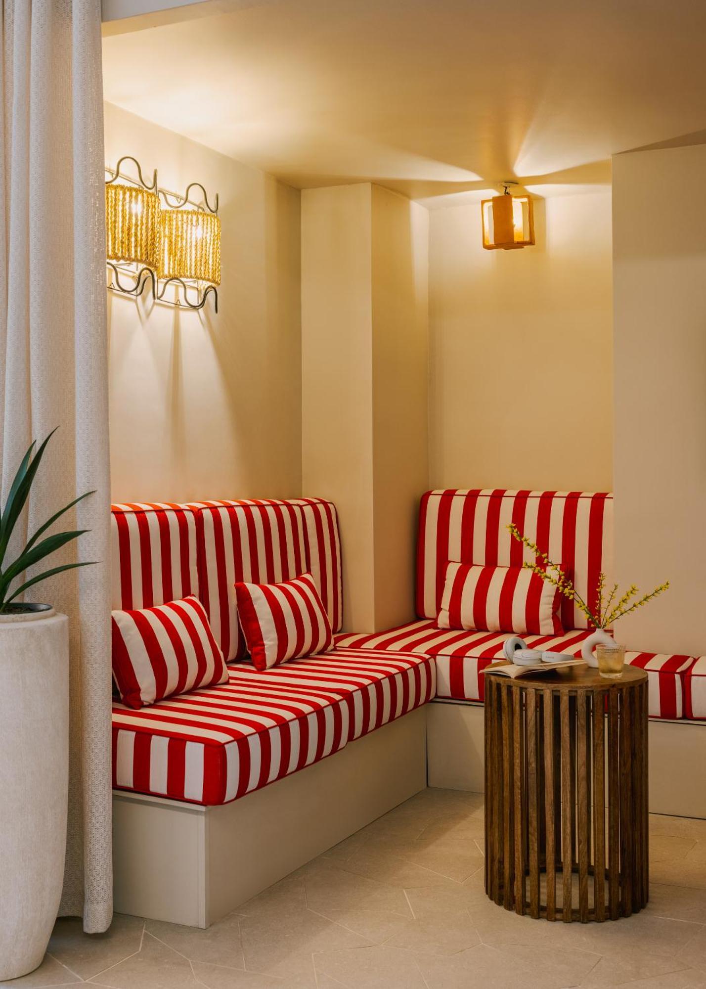 فندق Yelo Lumiere Powered By Sonder كان المظهر الخارجي الصورة